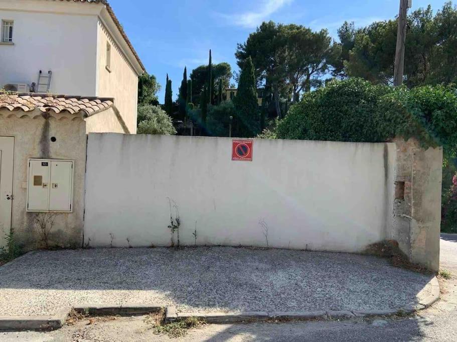 Appartement T2 La Ciotat 60M2 Avec Terrasse Equipee Extérieur photo